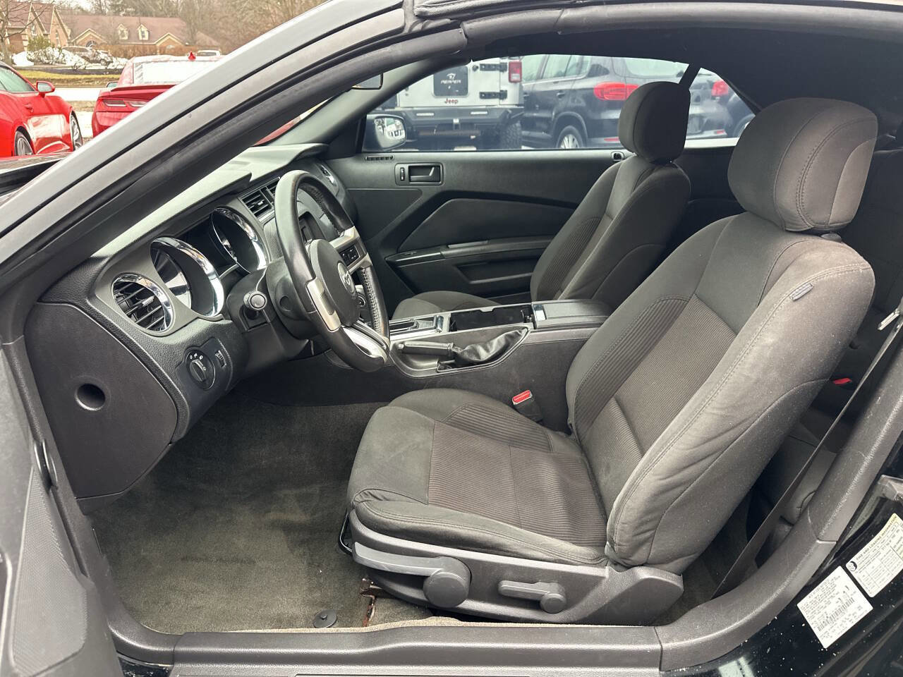Used 2014 Ford Mustang Convertible RWD image 19