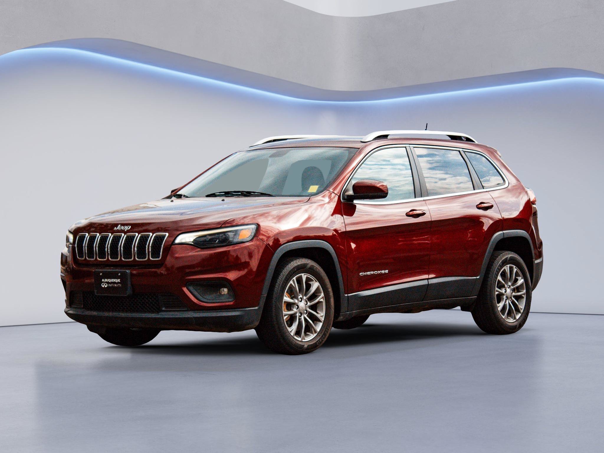 Used 2019 Jeep Cherokee Latitude Plus FWD image 1