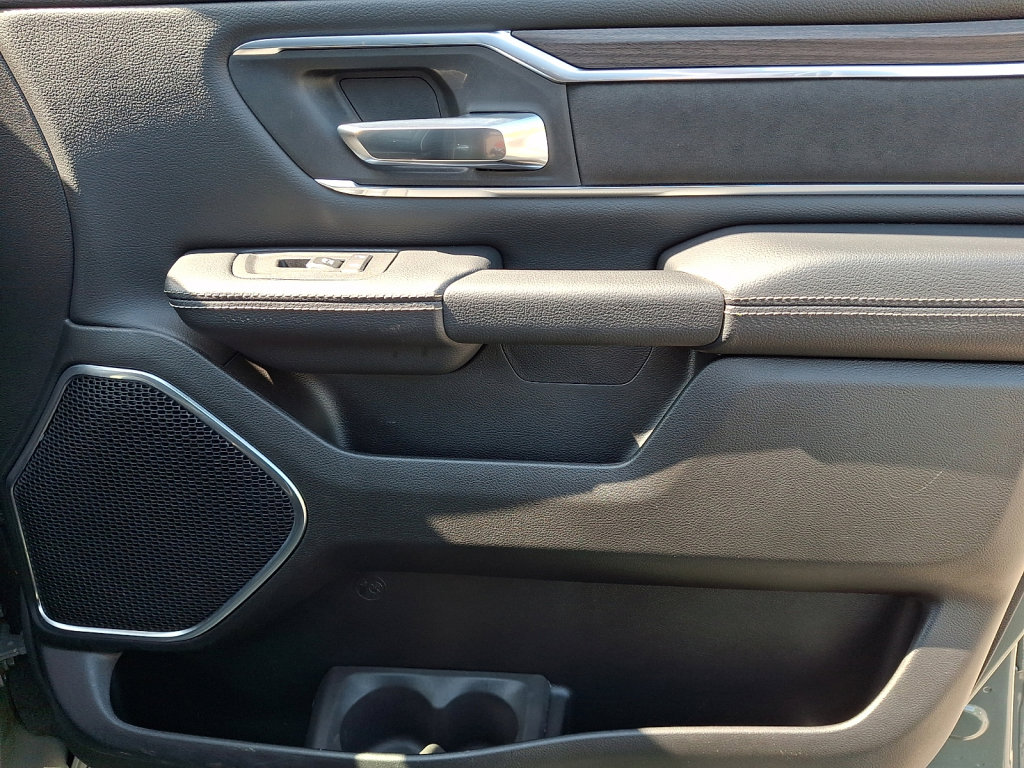 Certified 2026 RAM 1500 Laramie AWD/4WD image 10