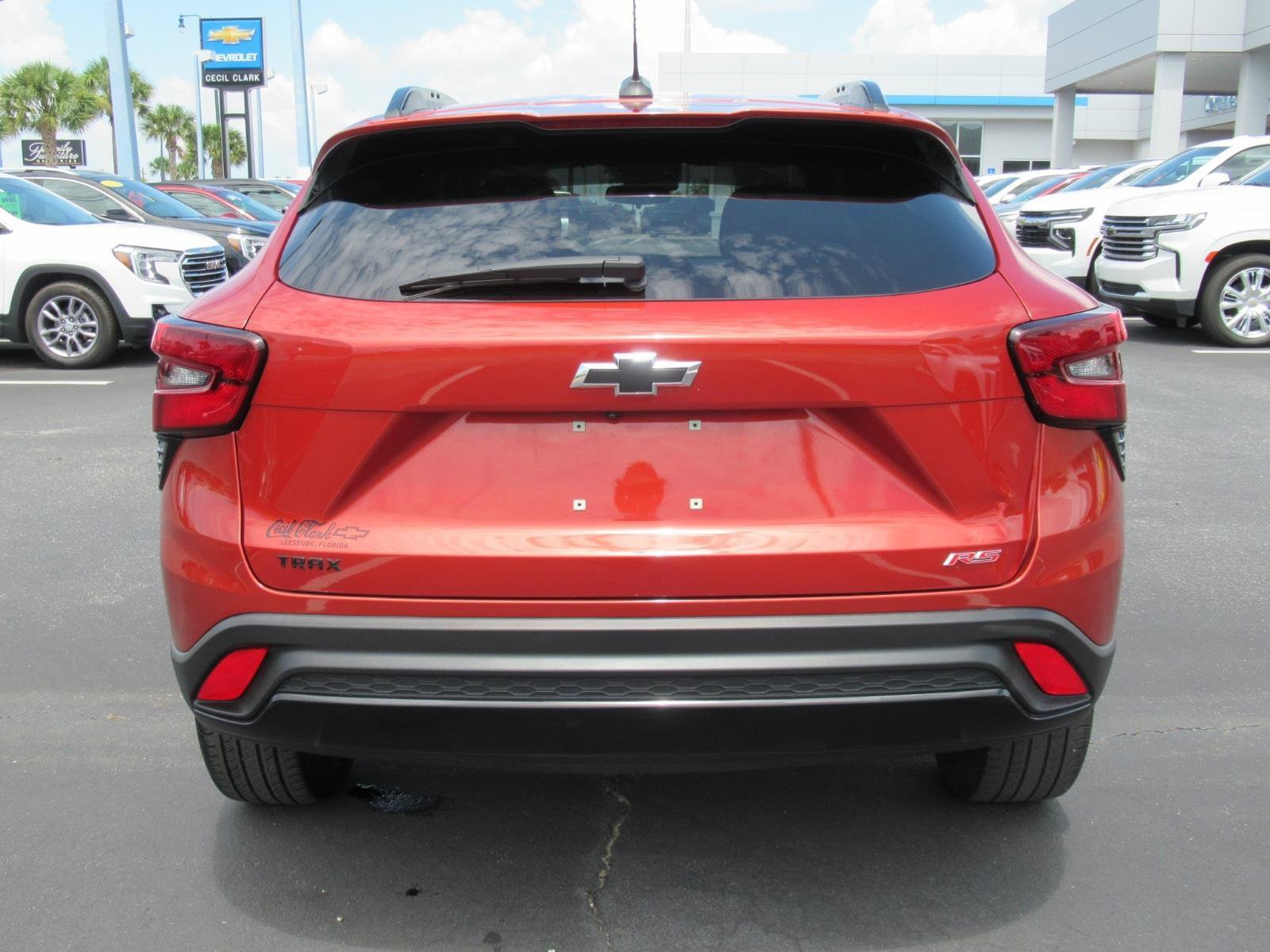 Certified 2024 Chevrolet Trax RS w/ Driver Confidence Package FWD image 6