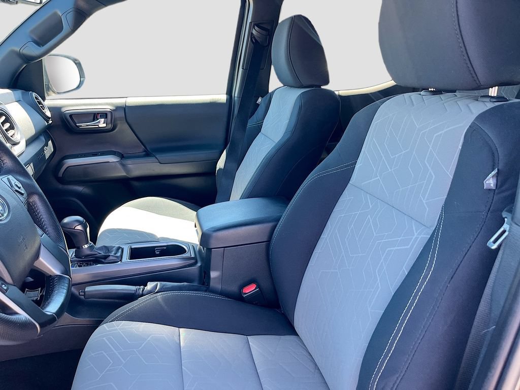 Used 2023 Toyota Tacoma TRD Sport w/ Advanced Technology Package AWD/4WD image 20