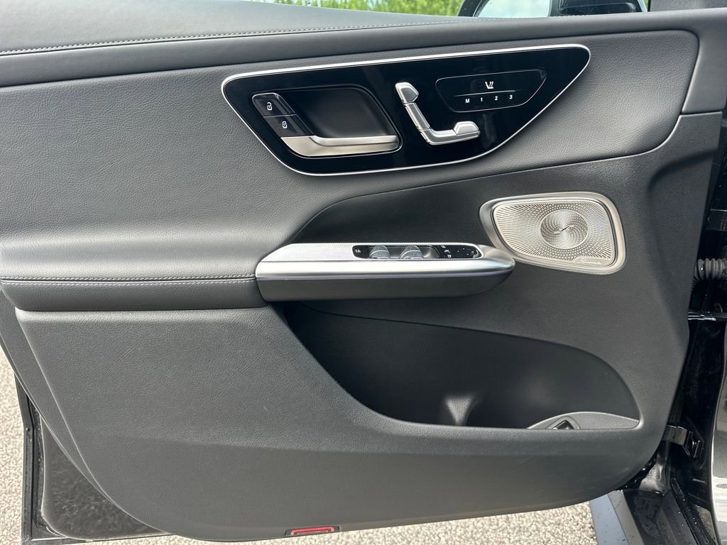 Certified 2025 Mercedes-Benz GLC 300 4MATIC image 26