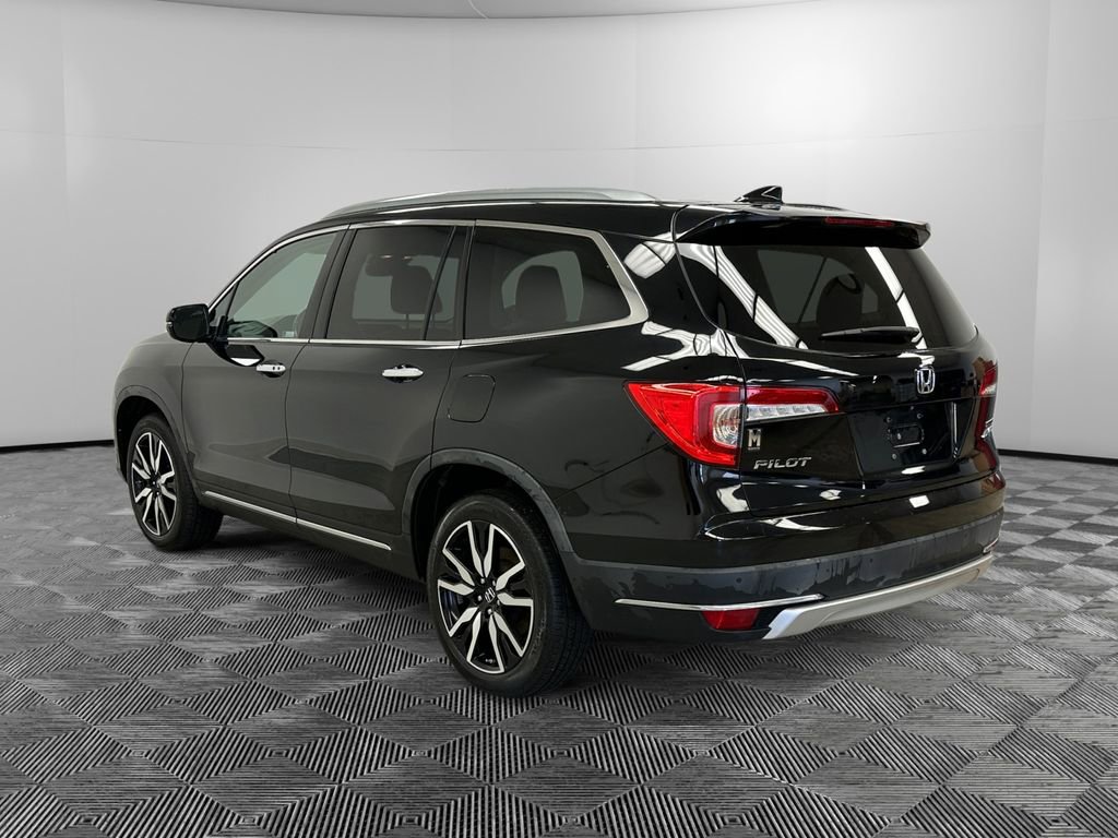 Used 2019 Honda Pilot Touring image 3