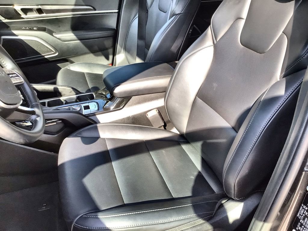 Used 2025 Kia Telluride S image 20