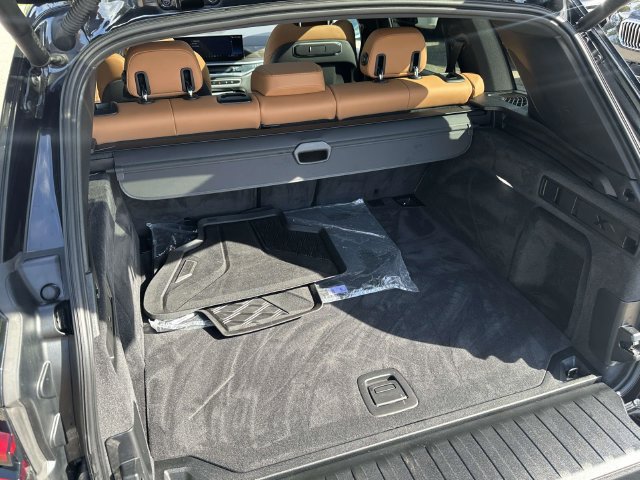 Certified 2024 BMW X5 xDrive40i w/ Premium Package AWD/4WD image 16