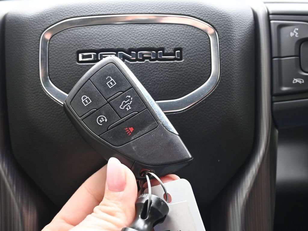 Used 2024 GMC Sierra 3500 Denali Ultimate image 42