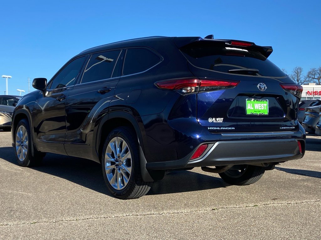 Used 2020 Toyota Highlander Limited image 8