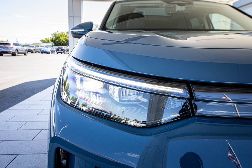 New 2026 Volkswagen Tiguan SE FWD image 5