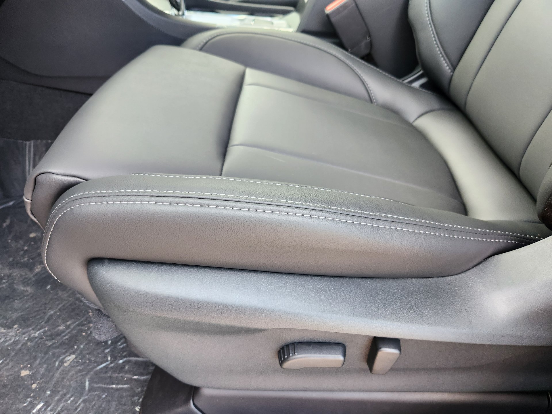 New 2026 Subaru Ascent Premium AWD/4WD image 19