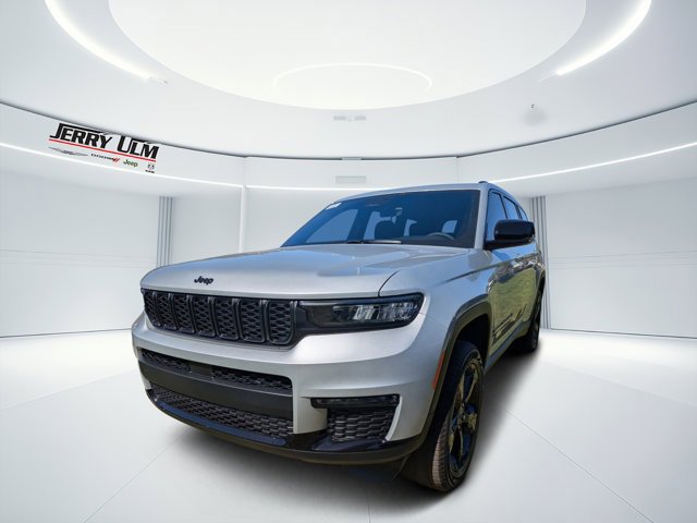 New 2025 Jeep Grand Cherokee L Limited w/ Black Appearance Package image 6