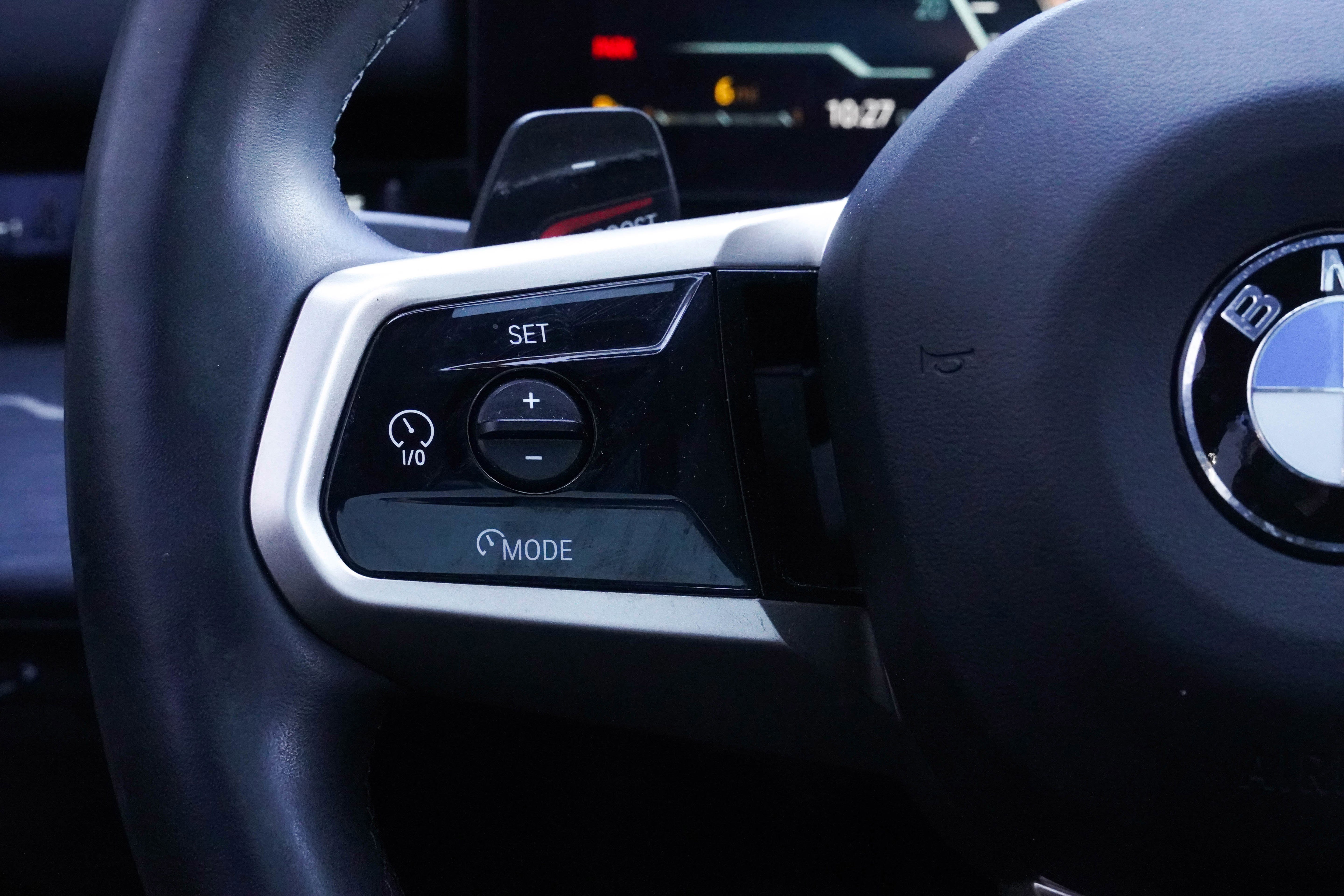 Certified 2024 BMW 530i w/ Executive Package image 22