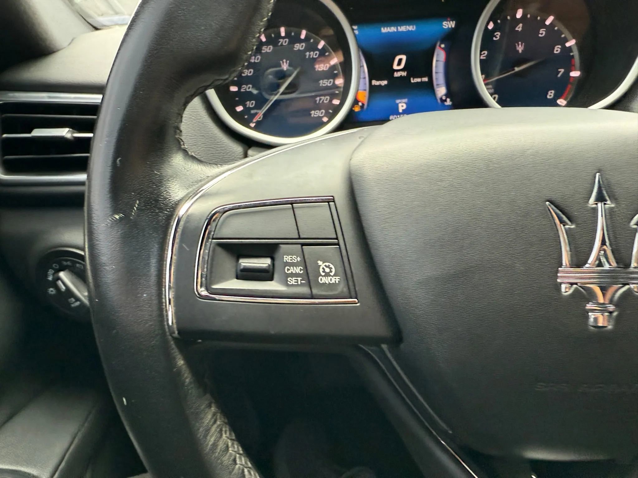 Used 2017 Maserati Ghibli image 30