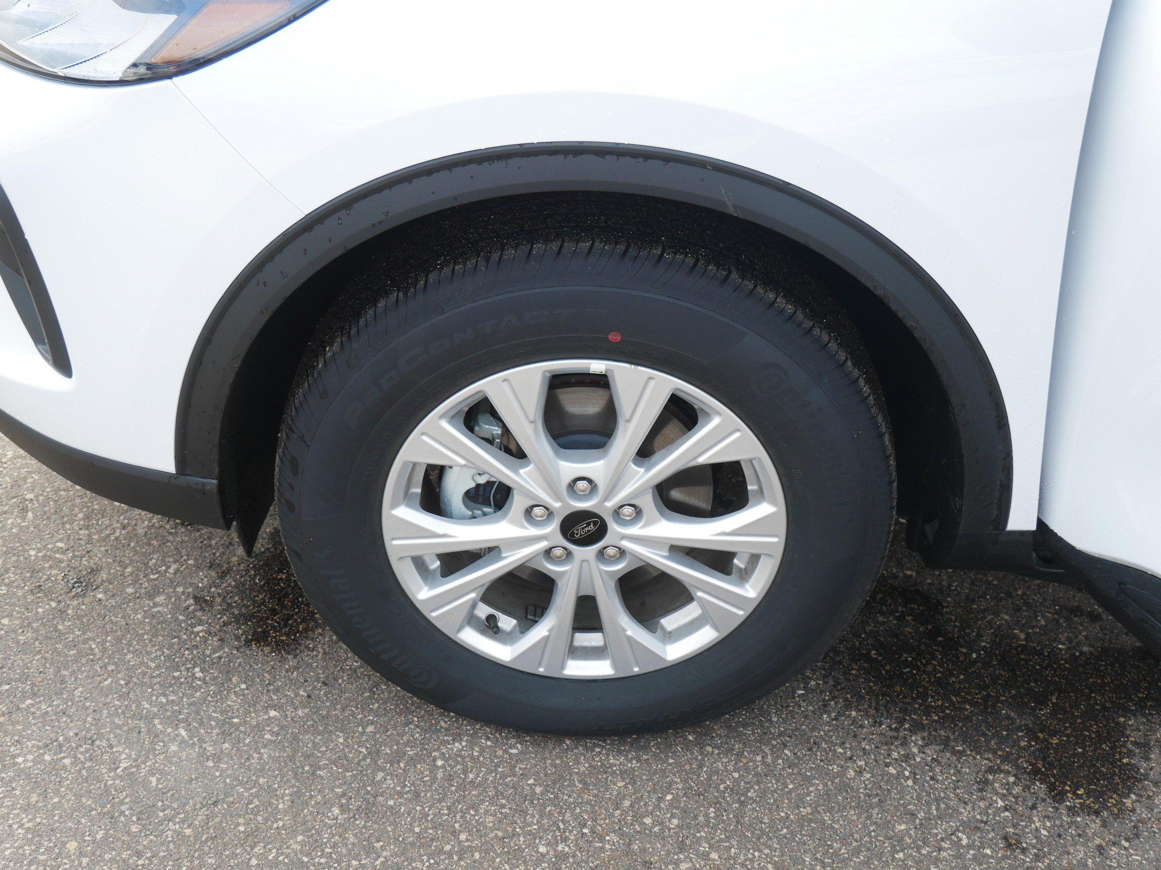 Used 2025 Ford Escape Active w/ Active Premium Tech Pack AWD/4WD image 15