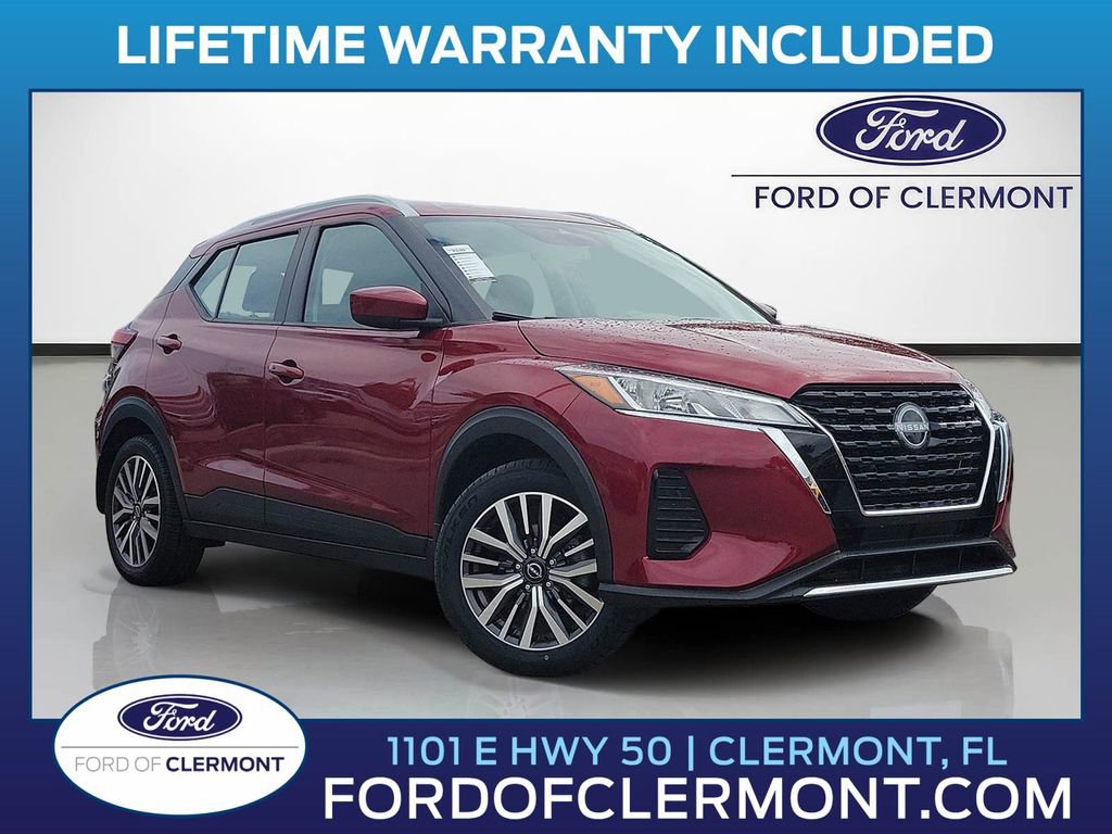 Used 2023 Nissan Kicks SV FWD image 1