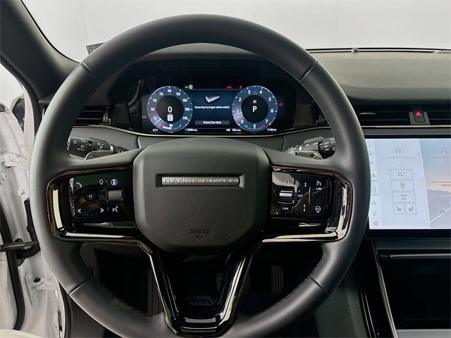 Used 2025 Land Rover Range Rover Evoque Dynamic SE image 12