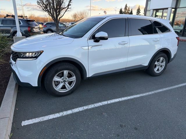 Used 2021 Kia Sorento LX image 1