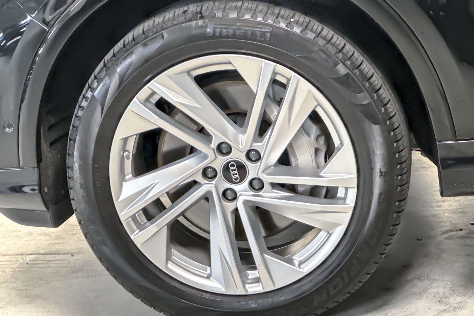 Used 2023 Audi Q7 2.0T Premium Plus w/ Premium Plus Package image 25