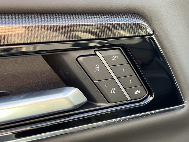 New 2026 GMC Yukon Elevation w/ Elevation Premium Package image 19