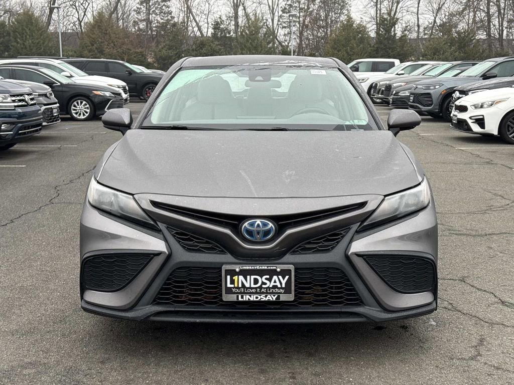 Used 2021 Toyota Camry SE FWD image 7