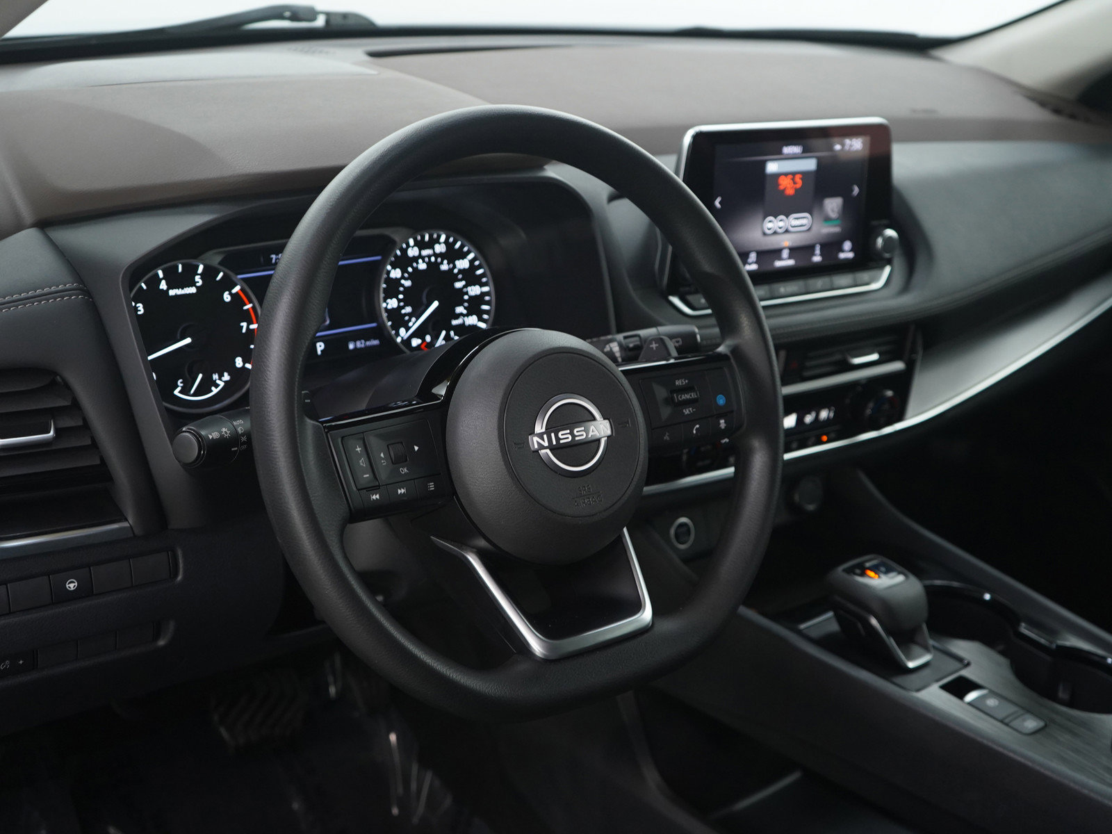 Used 2022 Nissan Rogue SV image 20