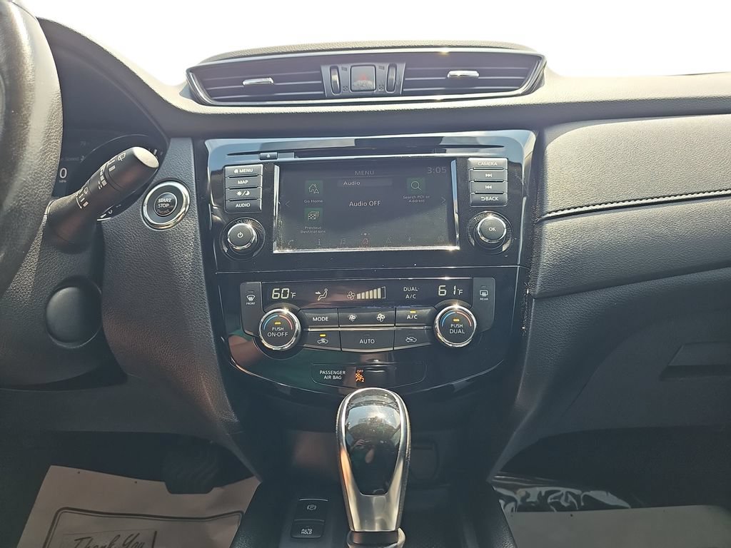 Used 2019 Nissan Rogue SV w/ Sun & Sound Touring Package FWD image 20