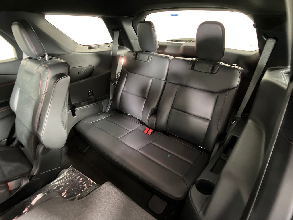 New 2026 Ford Explorer ST image 31