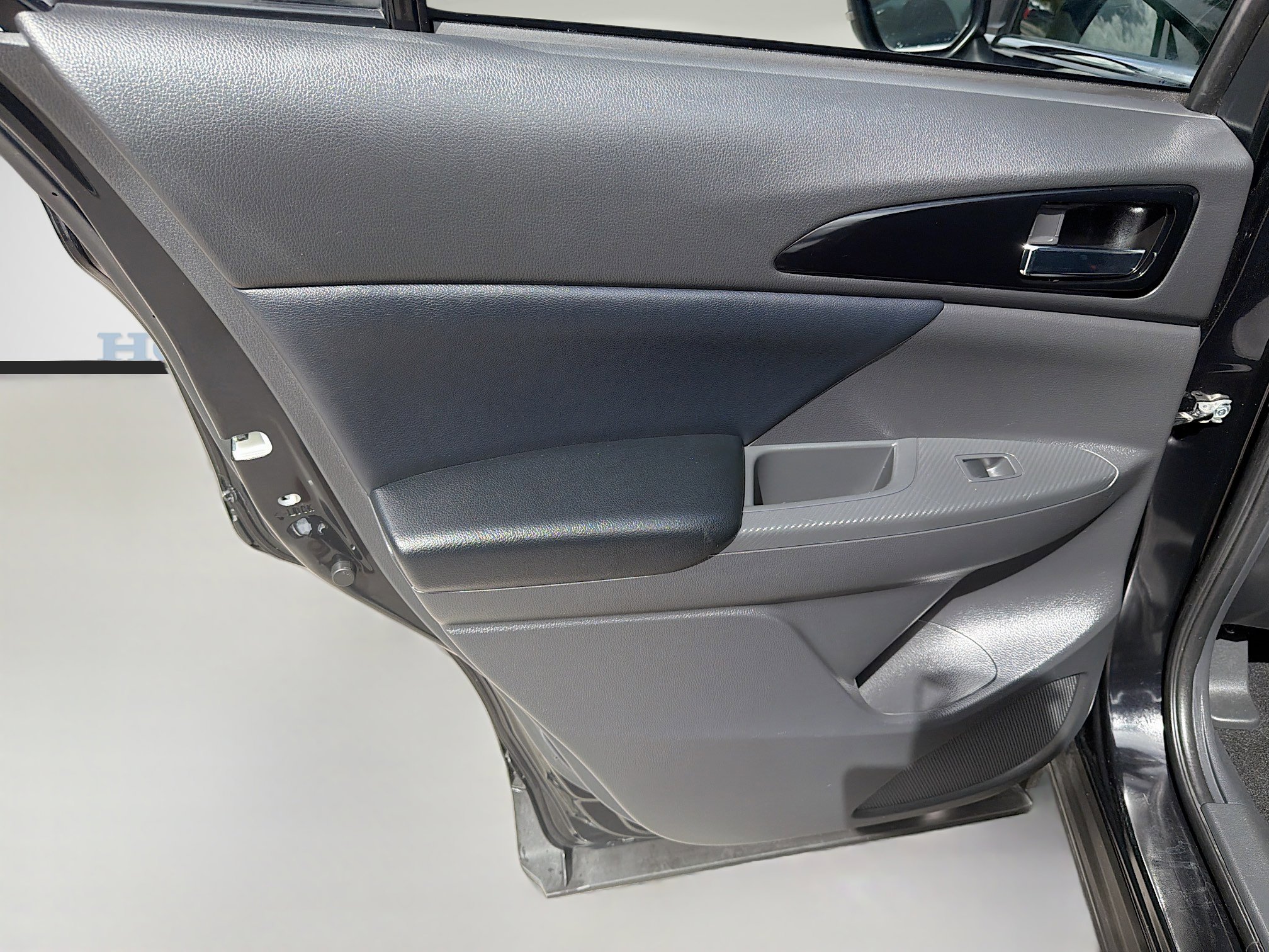 Used 2024 Mitsubishi Eclipse Cross SE image 25