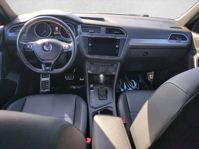 Used 2020 Volkswagen Tiguan SE R-Line FWD image 17