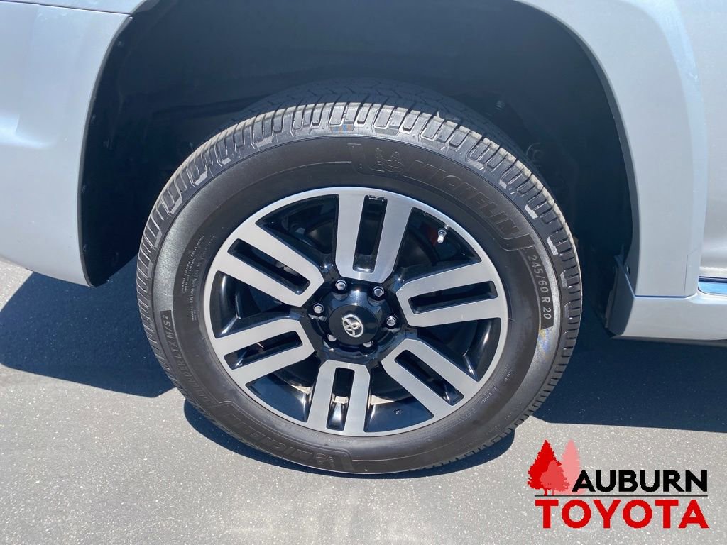 Used 2018 Toyota 4Runner Limited AWD/4WD image 13