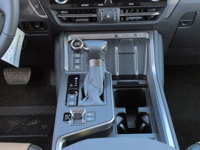 New 2026 Lexus GX 550 550 Overtrail image 19