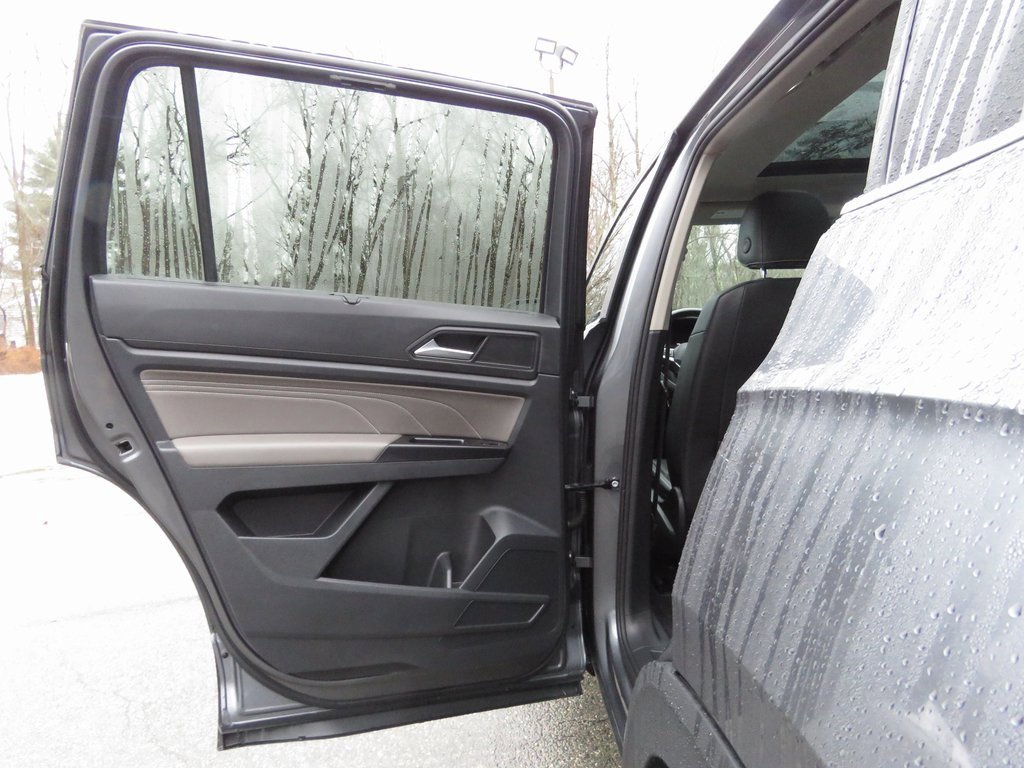 Used 2021 Volkswagen Atlas SEL image 19