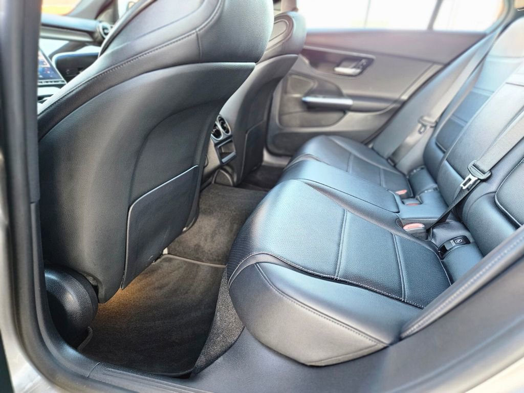 Certified 2022 Mercedes-Benz C 300 4MATIC Sedan image 14