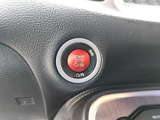 Used 2018 Dodge Challenger R/T w/ Blacktop Package RWD image 30