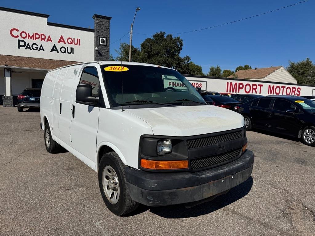 Used 2013 Chevrolet Express 1500 RWD image 3
