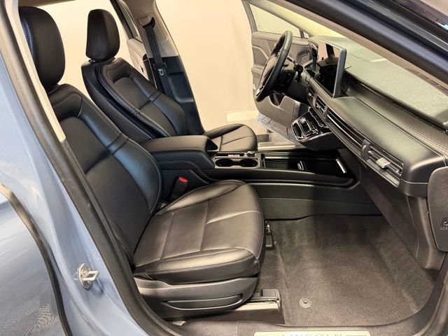 Used 2024 Lincoln Corsair Premiere w/ Equipment Group 101A image 19