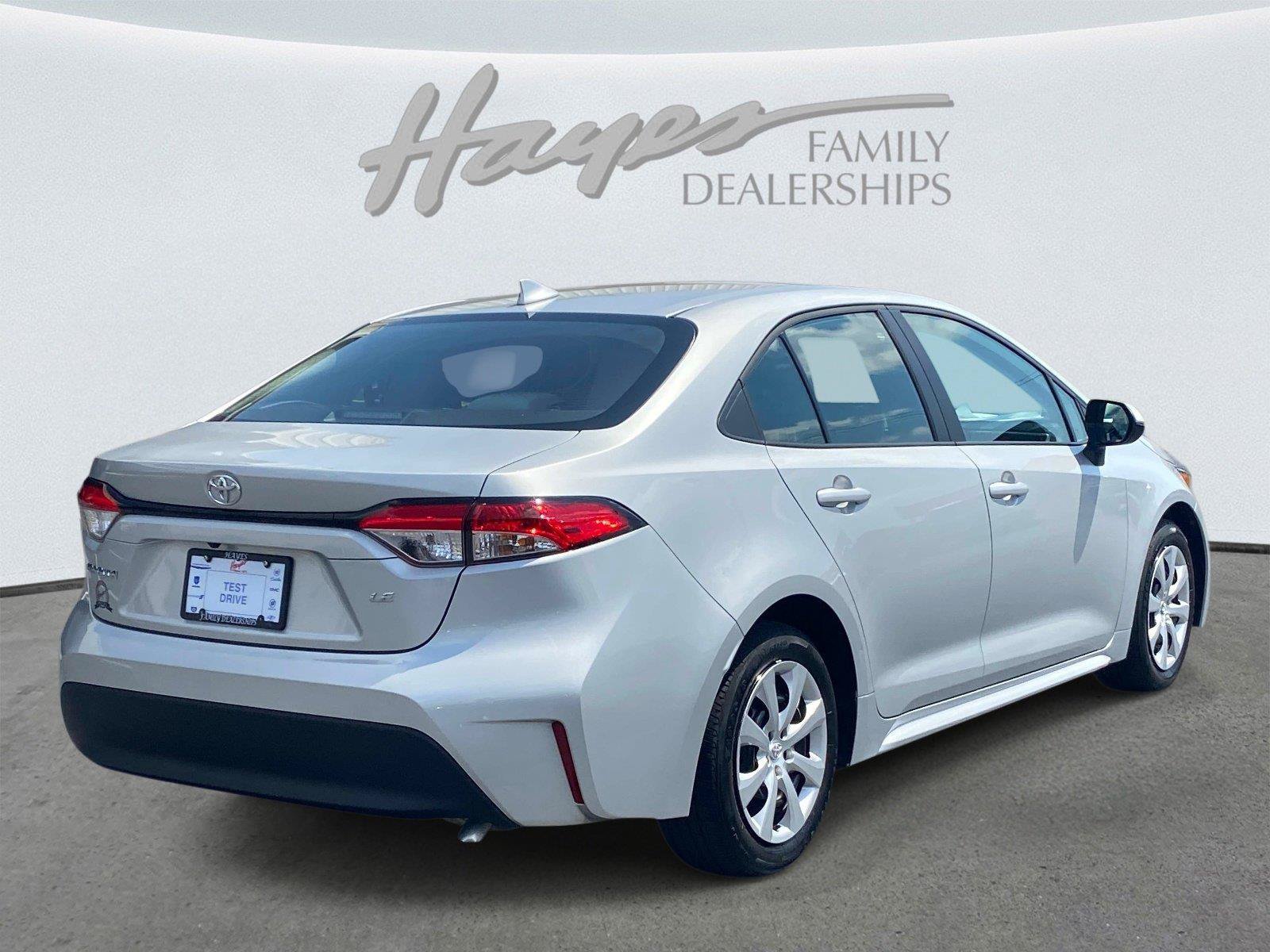 Used 2025 Toyota Corolla LE FWD video 3