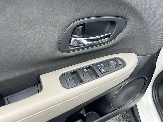 Used 2021 Honda HR-V LX image 21