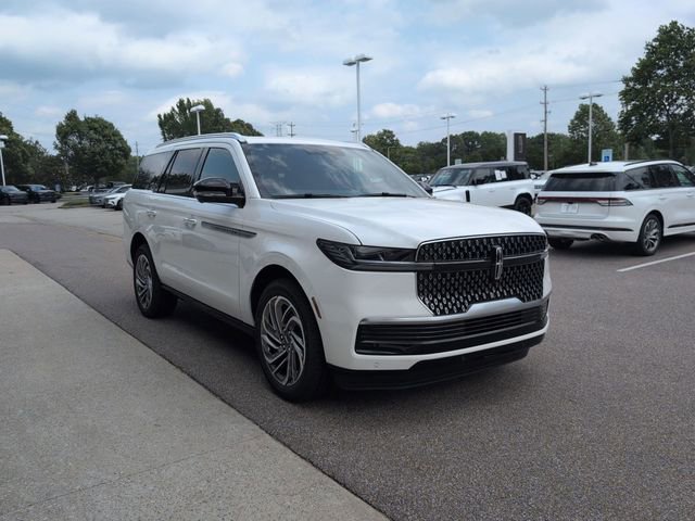 New 2026 Lincoln Navigator Reserve AWD/4WD image 5