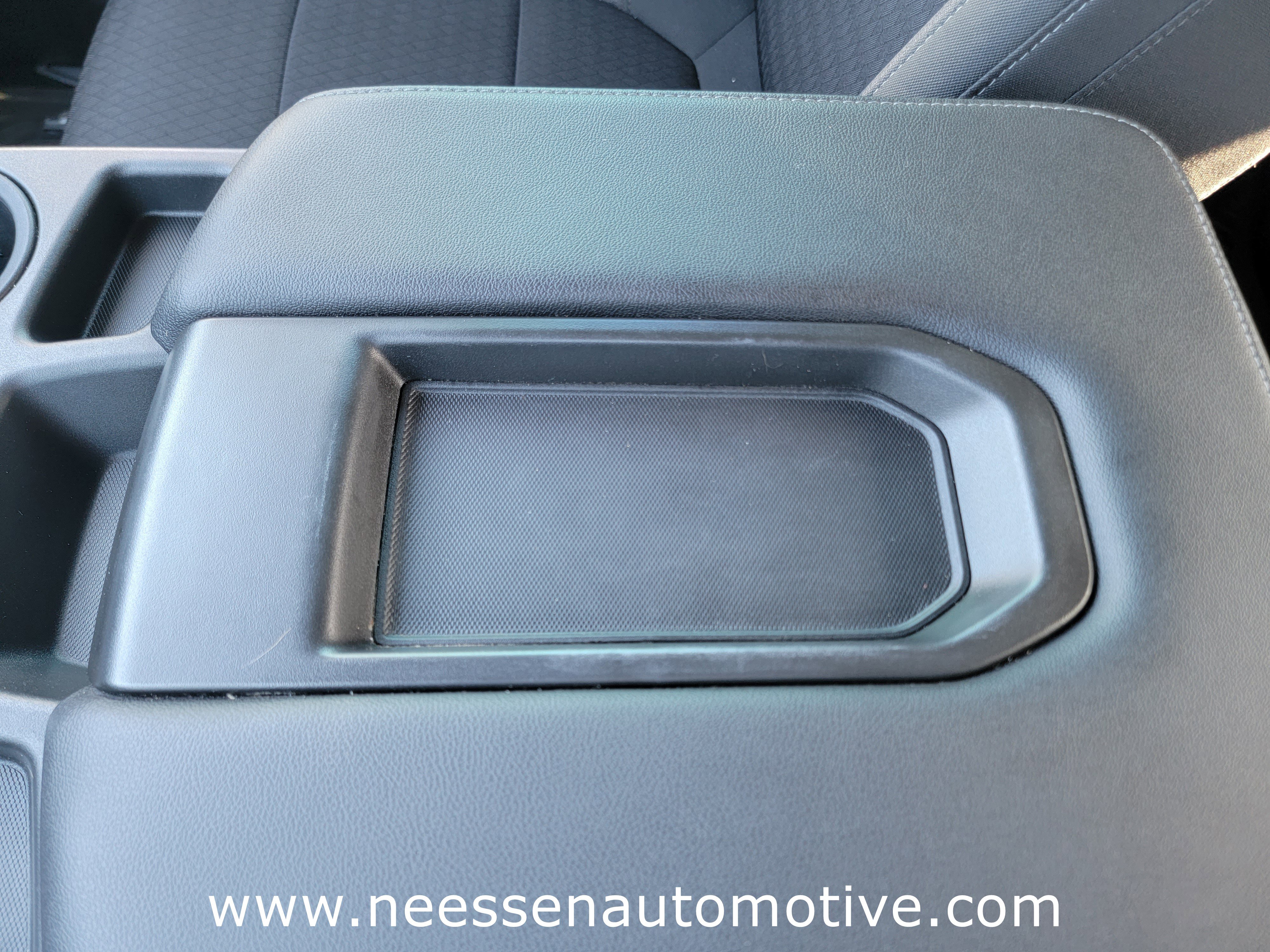 Used 2020 Chevrolet Silverado 1500 LT w/ Texas Edition image 29