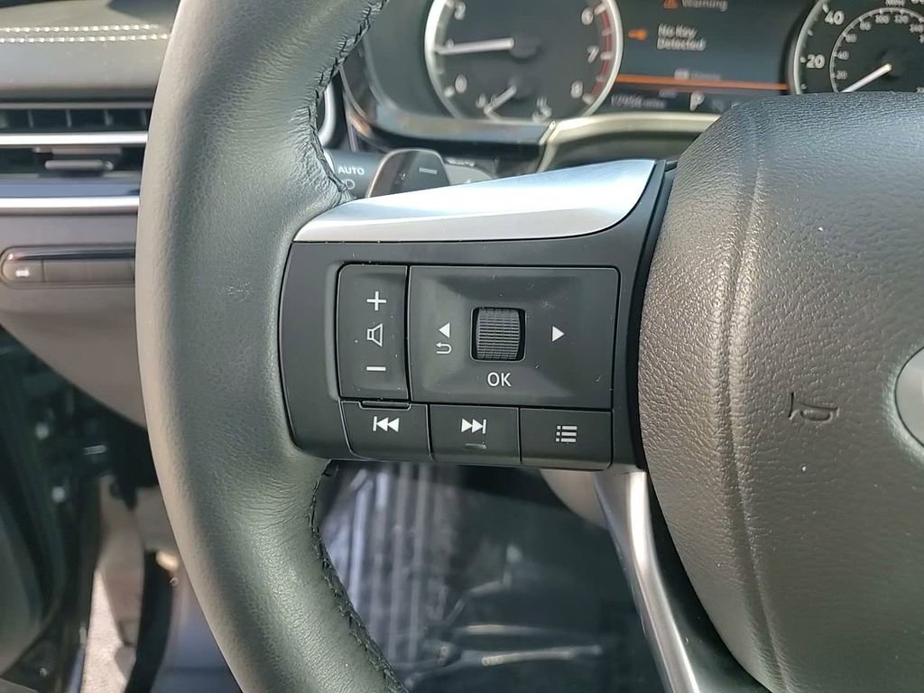 Used 2025 INFINITI QX60 Pure image 25