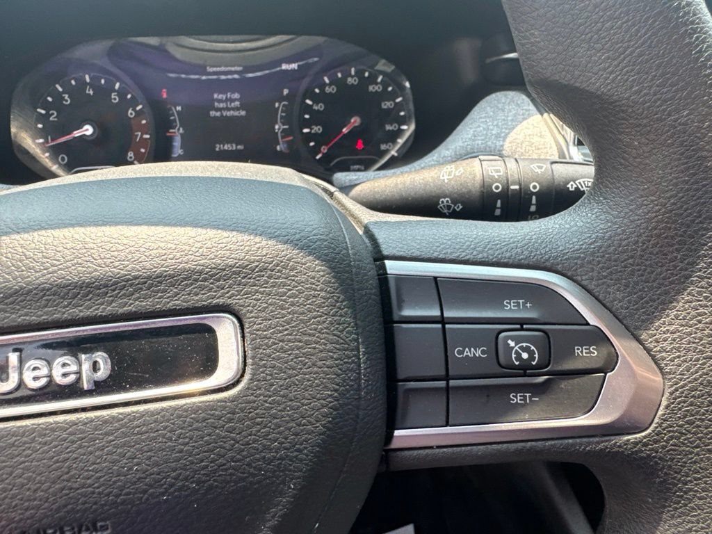 Used 2024 Jeep Compass Sport AWD/4WD image 16