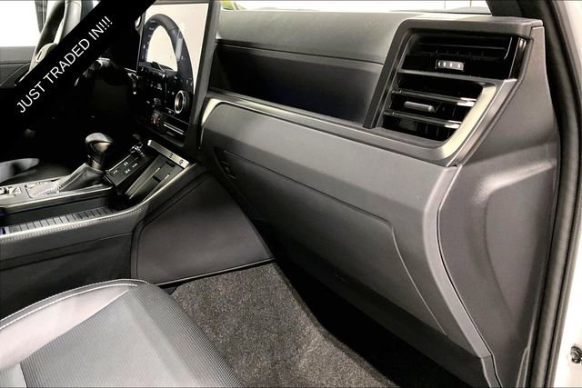 Used 2025 Lexus GX 550 w/ Accessory Package (2T) image 15