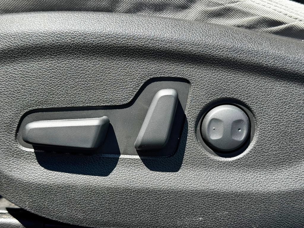 Used 2021 Hyundai Tucson Value AWD/4WD image 70