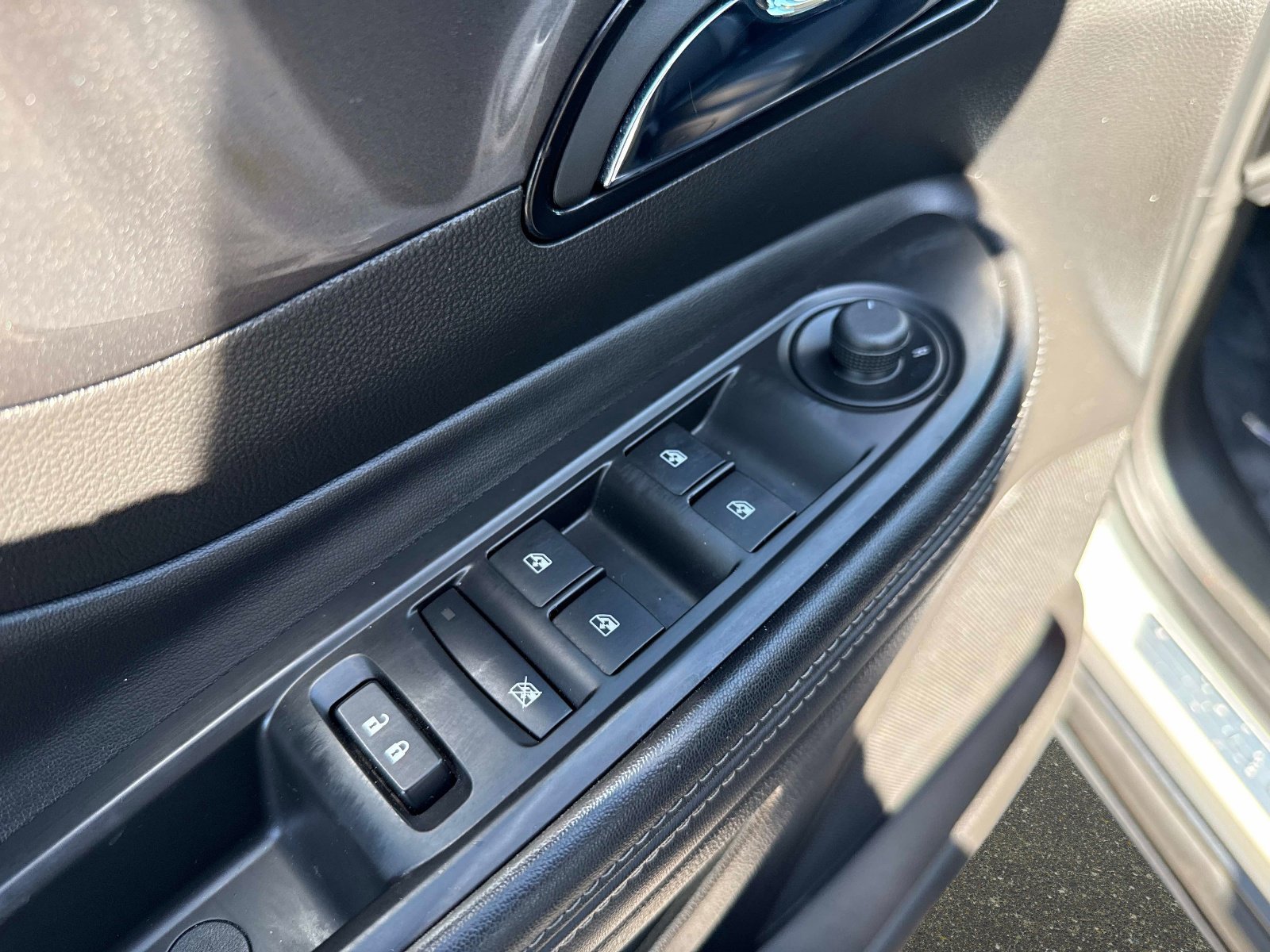 Used 2019 Buick Encore Preferred w/ Safety Package image 19