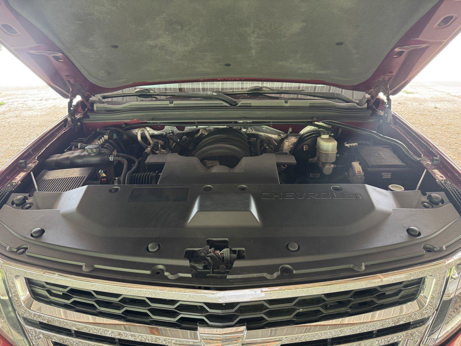 Used 2016 Chevrolet Suburban LS RWD image 44