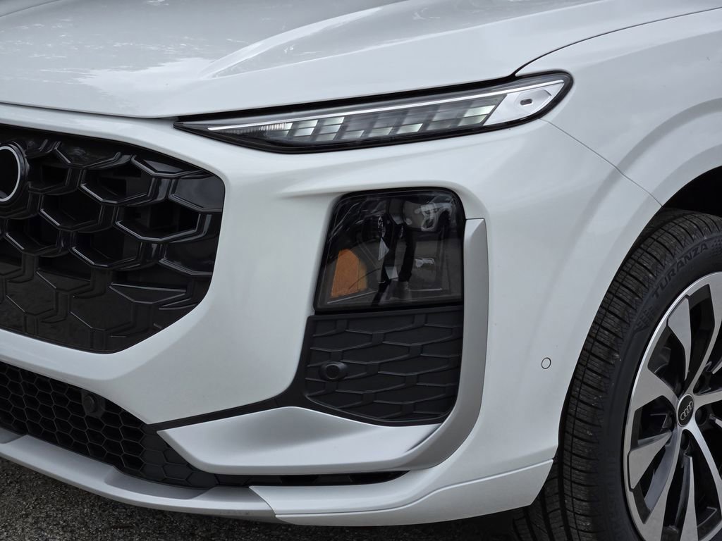 New 2026 Audi Q3 quattro 2.0T AWD/4WD image 12