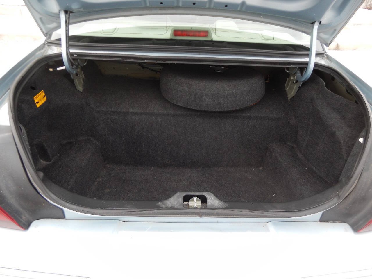Used 2006 Mercury Grand Marquis GS RWD image 40