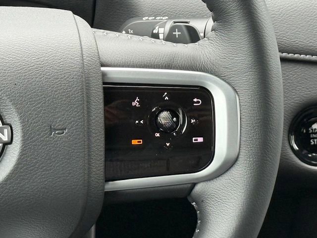 New 2026 Nissan Armada SL image 31