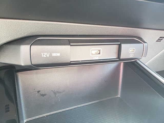 Certified 2024 Kia Niro LX FWD image 27