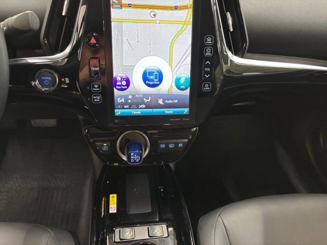 Used 2022 Toyota Prius Prime XLE FWD image 17
